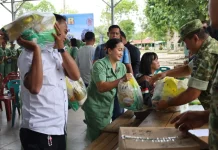 HUT ke-81 TNI, Kodim 0206/Dairi Gelar Pasar Murah