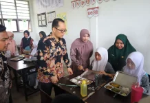 Wawalkot Tanjungbalai Pastikan Distribusi MBG Sesuai Standar