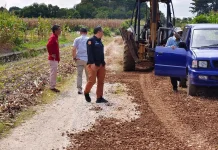 Pemkab Dairi Dorong Gotong Royong, Pelaku Usaha Turut Lakukan Pemeliharaan Jalan