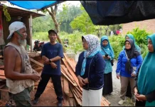 Ketua TP PKK Binjai Kunjungi Pembinaan UMKM di Kampung Kreatif Mencirim