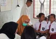 UPT Puskesmas Medan Labuhan Lakukan CKG di SDS HKBP Sei Mati