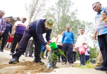 Bupati Batu Bara Pimpin Aksi Bersih Pantai