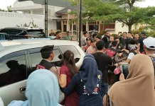 Rekonstruksi Kasus Pembakaran Mobil di Kisaran Ricuh