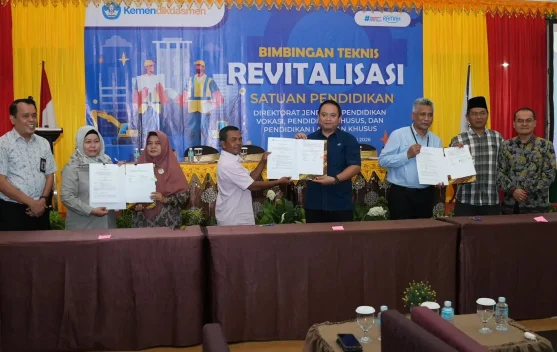 Revitalisasi Satuan Pendidikan Terdampak Bencana Capai 1.741 Sekolah