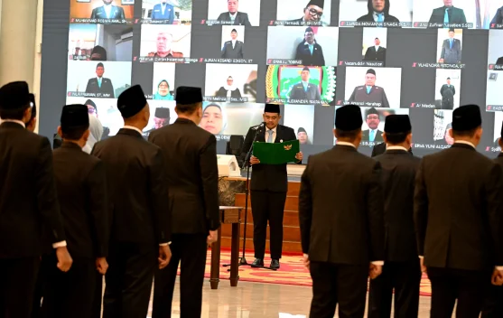 Gubernur Bobby Nasution Lantik 308 Pejabat, Ingatkan Tidak Pungli