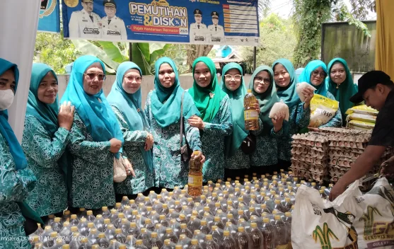 Ketua TP-PKK Teluk Nibung, Dukung GPM