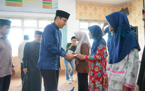Wali Kota Medan Salurkan Zakat ASN Pemko Medan Kepada 948 Mustahik