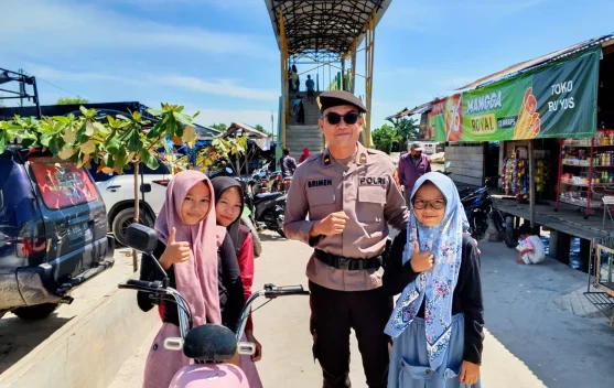 Patroli Humanis Polri Hadirkan Rasa Aman bagi Wisatawan di Pantai Teluk Mengkudu