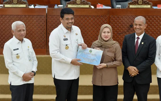 Ranperda Pertanggungjawaban APBD 2025, Pemprov Sumut Catat Surplus Anggaran Rp52