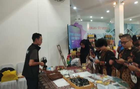 Raja Buah dari Pulau Pinang Malaysia Dipromosikan di PRSU ke-50