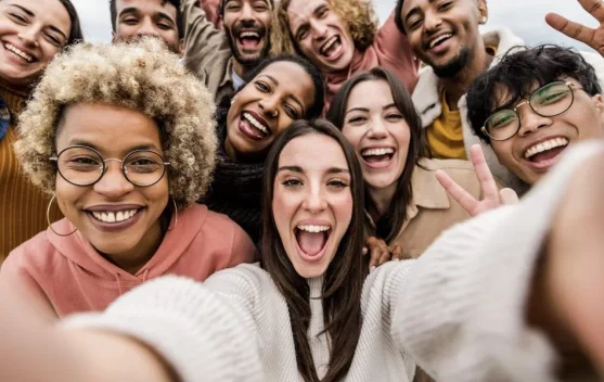 Mengenal Geriatric Millennial, Generasi yang Tumbuh di Era Analog dan Digital
