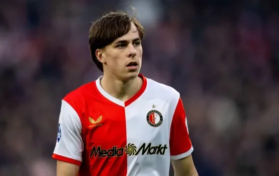 Winger Feyenoord, Leo Sauer Pindah ke Stuttgart