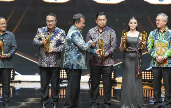 Rico Waas Raih Award, Qresto Antar Medan Jadi Pelopor Pajak Digital