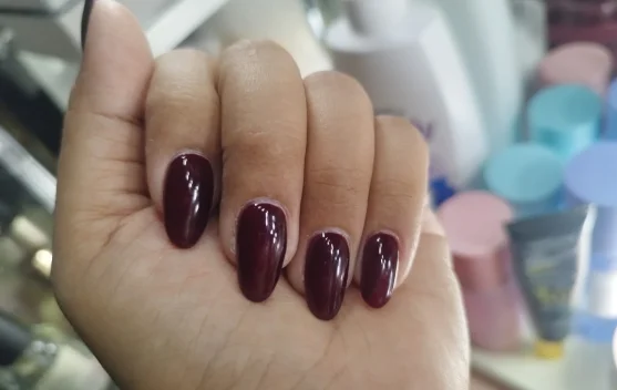 Dampak Kesehatan Nail Art pada Kuku dan Cara Merawatnya