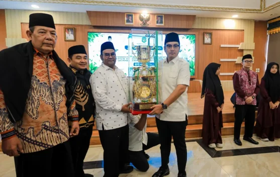 Piala Bergilir MTQ Sumut Kembali ke Medan, Rico Waas Apresiasi Kafilah