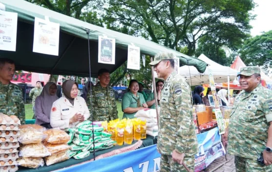 Bazar HUT ke-81 TNI Hadirkan Sembako Murah dan Layanan Kesehatan Gratis