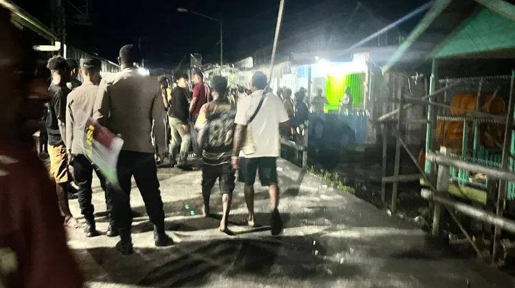 Miras Pemicu Puluhan Massa Merusak Rumah Warga