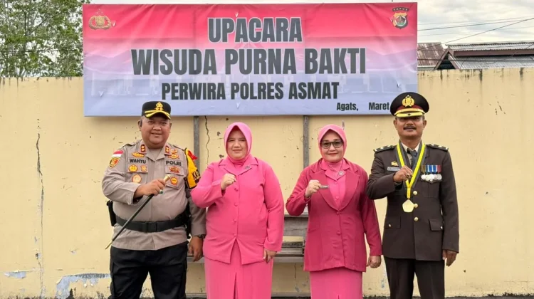 Kapolres Asmat  Pimpin Wisuda Purnabakti