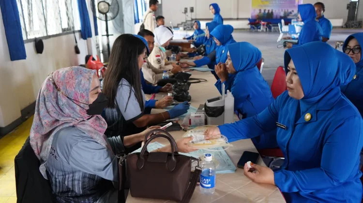 Instansi TNI Pecahkan Rekor MURI Donor Darah Terbanyak dalam Sehari