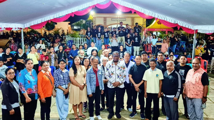 Bupati Merauke Melakukan Kunjungan Paskah ke Beberapa Gereja