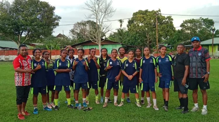 Atlit cabor sepak bola putri PPLP  Papua Selatan Mulai Latihan usai Libur.