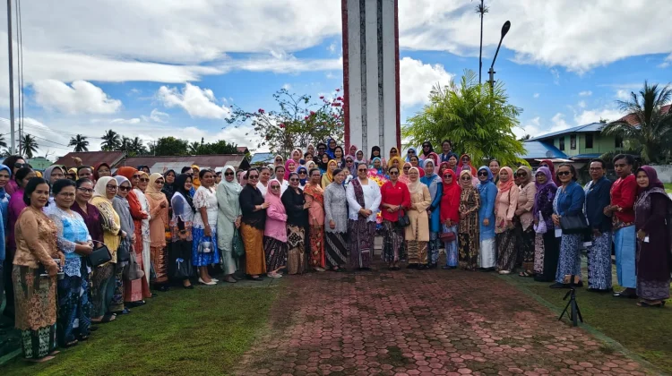 Peringati Hari Kartini, TP PKK Kabupaten Merauke Gelar Anjangsana