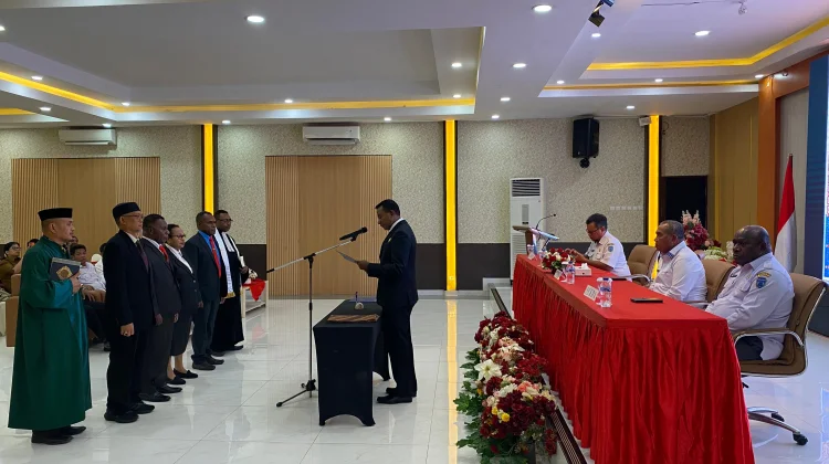 Empat Pejabat Pimpinan Pratama Asmat Dilantik