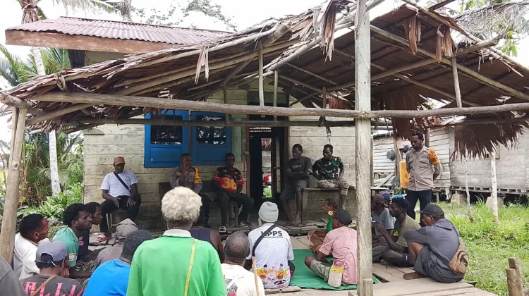 Polsek Haju Tingkatkan Patroli Kampung