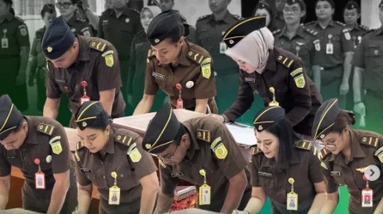 Kejari Merauke Lantik 8 CPNS Menjadi PNS Tahun 2026