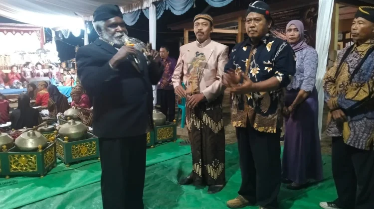 Wagub Apresiasi Warga Lestarikan Budaya Melalui Pagelaran Wayang Kulit