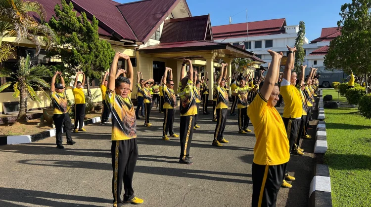 Olahraga Bersama Jaga Kebugaran Personel