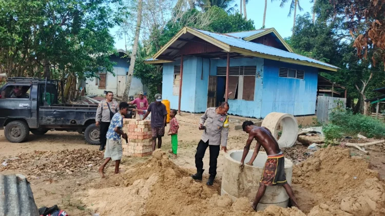 Polsek Merauke Kota Bangun Sumur Sambut Hari Bhayangkara ke-80