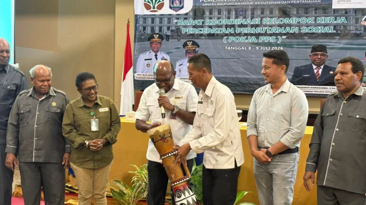 Sekda Papsel Dorong Sinergi Perhutanan Sosial
