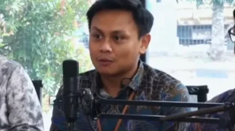 PLN Rapikan Jaringan Listrik Demi Keamanan dan Estetika