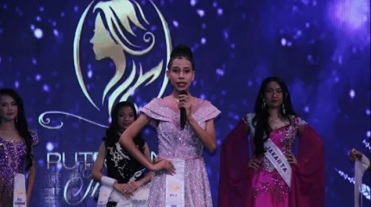 Therezia Kaize Raih Juara Tiga Putri Cantik Indonesia