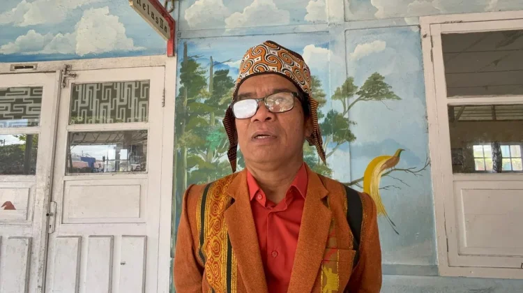 Ikatan Keluarga Toraja Merauke Tampilkan Budaya dalam Karnaval Pembangunan