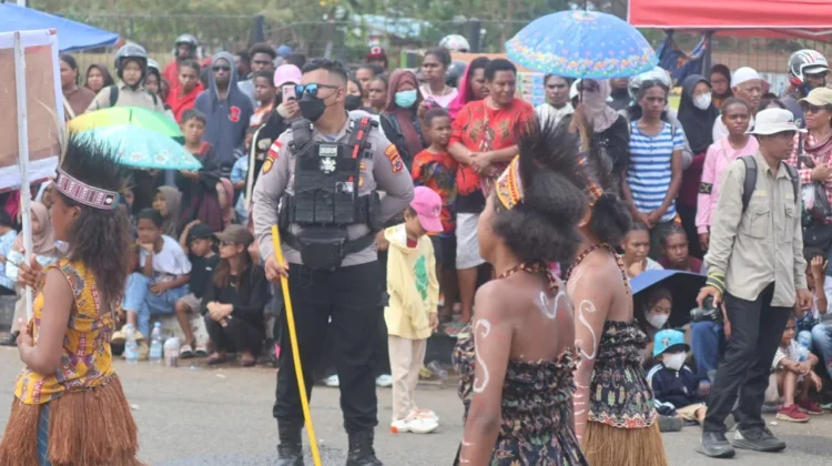 Polres Merauke Kawal Ketat Karnaval Pembangunan