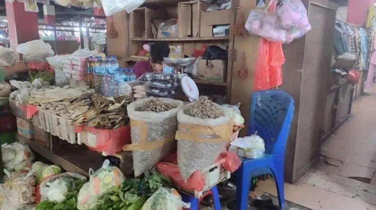Begini Harga Barang Pokok di Pasar Wamanggu Merauke