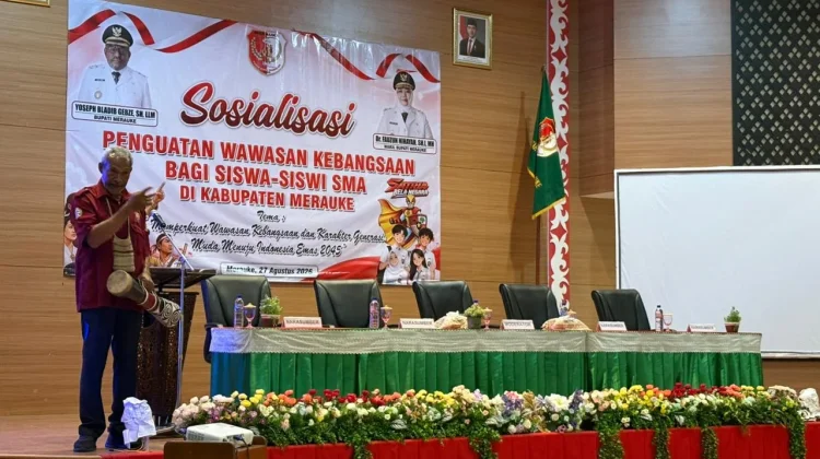 Sekda Merauke Ingatkan Siswa Bijak Gunakan AI