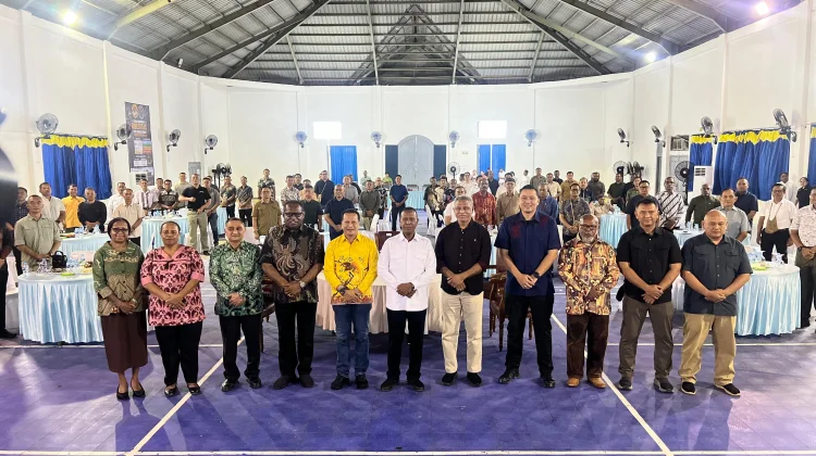 Gubernur Apolo Harap Kebersamaan dan Persatuan Terus Terjaga