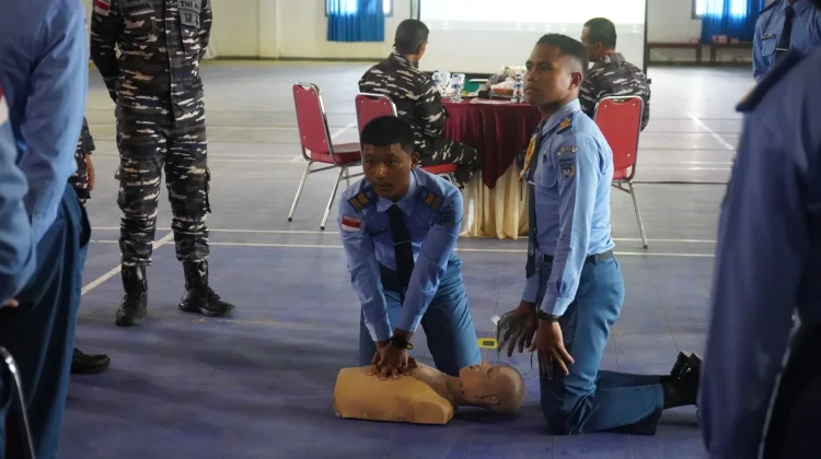 Sambut HUT ke-81 TNI, Kodaeral XI Gelar Pelatihan BHD Bersama Generasi Muda Merauke