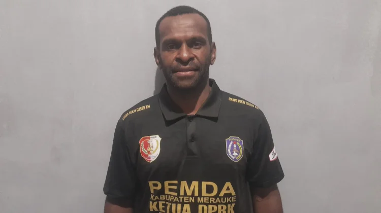Persimer Merauke U-15 Tantang Papua Football Academy di Stadion Barnabas Youwe.