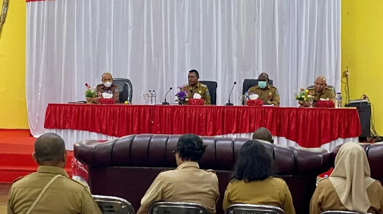 Kabut Asap Ganggu Penerbangan, Bupati Asmat Khawatir Ganggu Festival Asmat Pokman