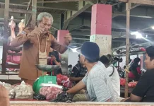 Pemkab Cari Solusi Pembayaran Honor Petugas Kebersihan