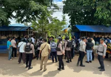 Polres Amankan Pembukaan Palang Rumah Negara