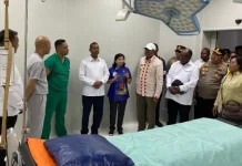 Gubernur Apolo Safanpo Resmikan Ruang Operasi Modern Pertama di Papua Selatan