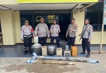 Polisi Gerebek Sarang Produksi Sopi