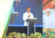 Gubernur Apolo Ajak Ponpes DDI Al-Munawwaroh Siapkan Generasi Masa Depan