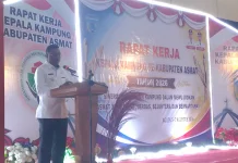 Bupati Thomas Eppe Safanpo Buka Raker Kepala Kampung tahun 2026