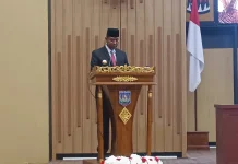 Gubernur Apolo Safanpo Sampaikan Pertanggungjawaban APBD Papua Selatan TA 2025